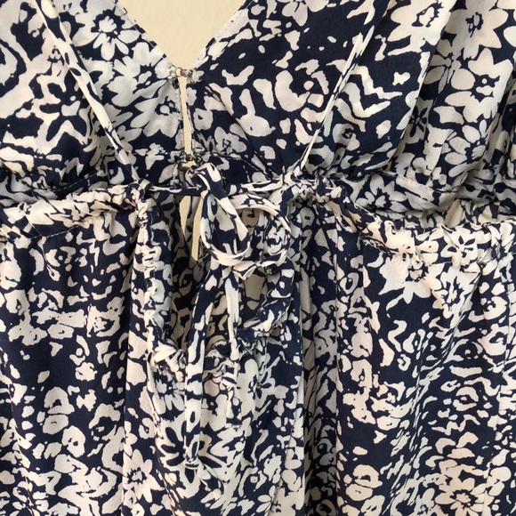 Joie silk blue & cream camisole - Picture 6 of 8